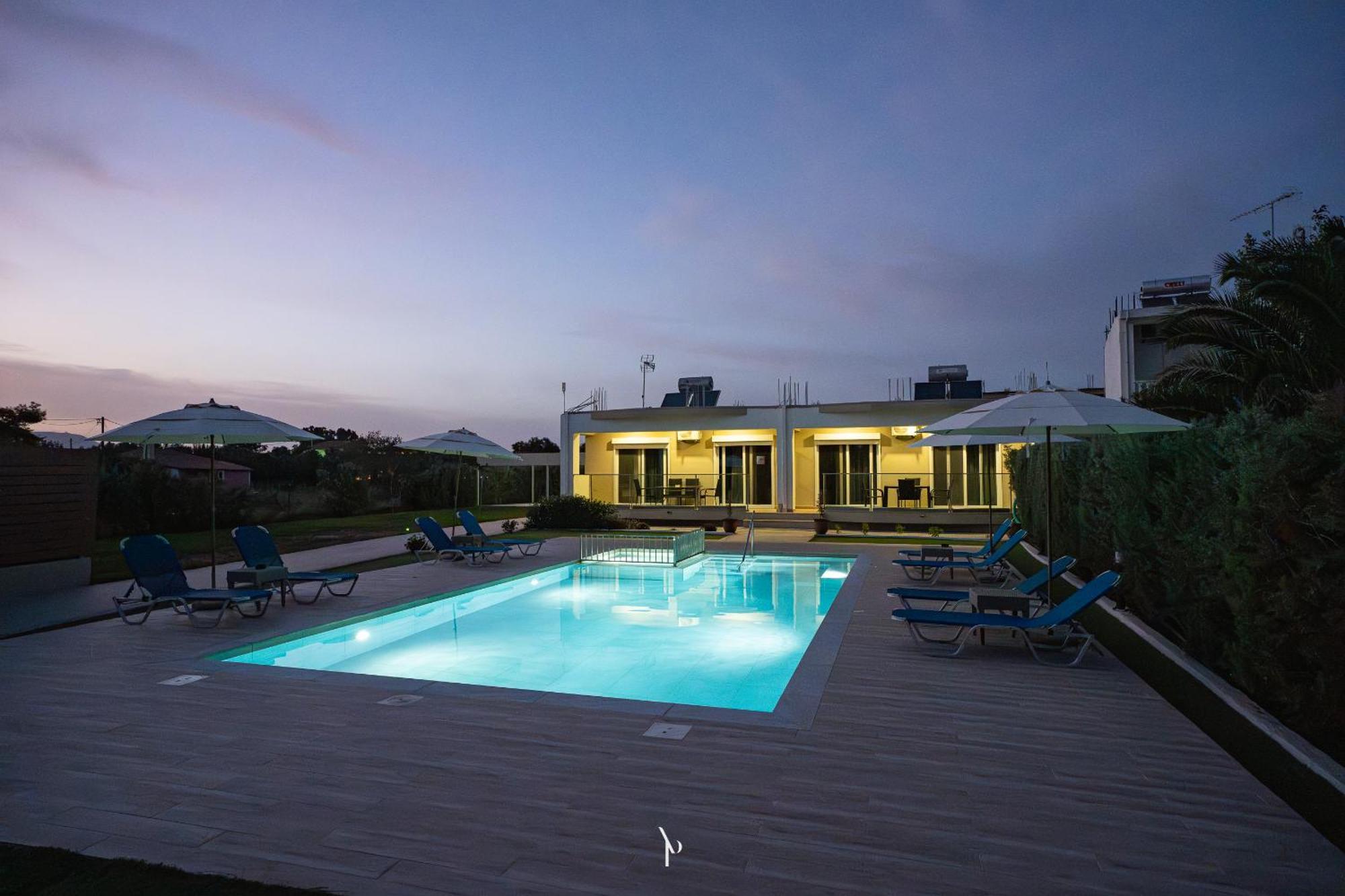 Nancy'S Budget Villa With Pool & Jacuzzi By "Elite" 拉加纳斯 外观 照片